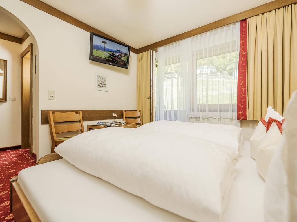 Hotel Finkenbergerhof ภายนอก รูปภาพ
