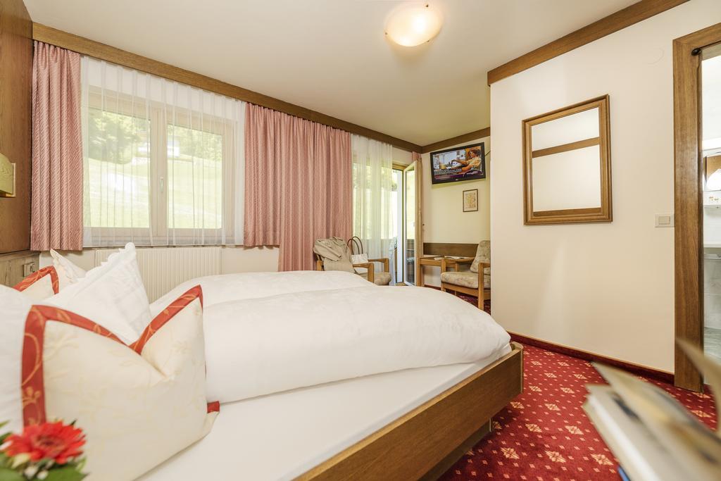 Hotel Finkenbergerhof ภายนอก รูปภาพ
